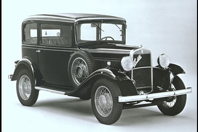 The Fiat 508, otherwise known as the Balilla, made its official debut at the 1932 Milan International Motor Show, held between 17th and 27th April that year. With its three-speed gearbox, it represented the first Fiat entry into the low price popular car category since the establishment of the Company.